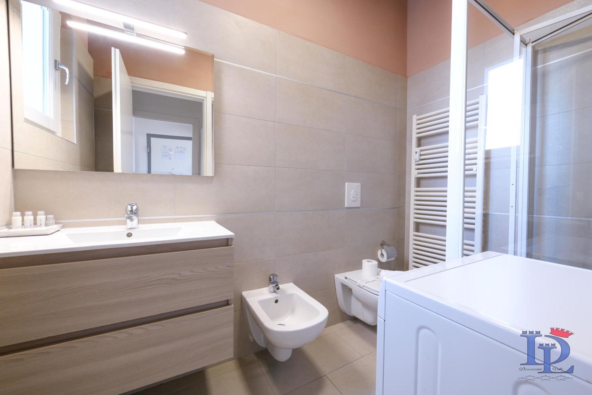 Desenzanoloft Official Partner Marriott Homes & Villas - Smiling In Desenzano Lake View Desenzano del Garda Extérieur photo